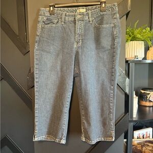 Lee Denim Capris Like New Condition Size 14P Petite